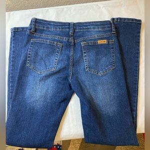 Girls size 12 jeans. Skinny leg, excellent condition. Brand Joes Jeans